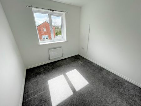 Cameron Avenue, Preston - Photo 3