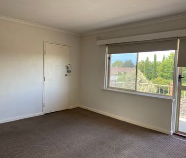 11/44 Fletcher Street, Essendon VIC 3040 - Photo 1