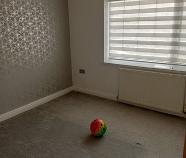 3 Bed Semi-Detached House, Oxley Grove, S60 - Photo 1