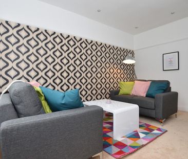 4 bedroom semi-detached house to rent - Photo 1