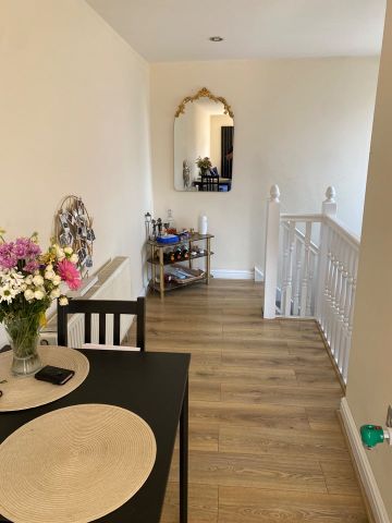 2 Bed Detached House, Amersham Road, SE14 - Photo 3