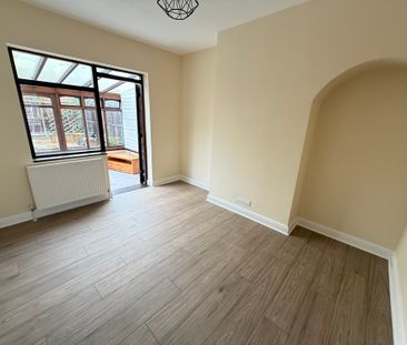 Braden Road, Penn, Wolverhampton - Photo 2