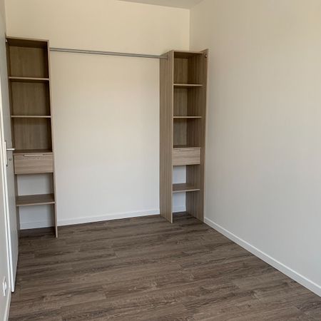 Location Appartement 3 pièces 46m² - Photo 4