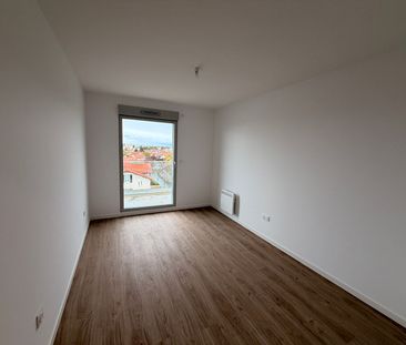 Location Appartement 2 pièces 45m² - Photo 6