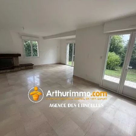 Location Maison 7 pièces 135 m2 à Martigné-Ferchaud - Photo 3