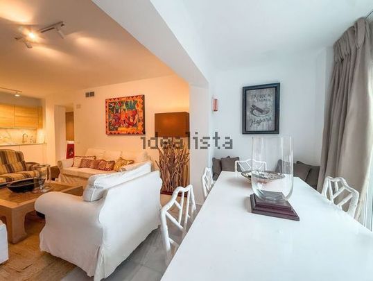 Alquiler de piso en Arrabal la Caridad - Photo 1