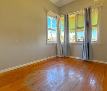 3 BEDROOM HOUSE - READY TO MOVE IN - Photo 4
