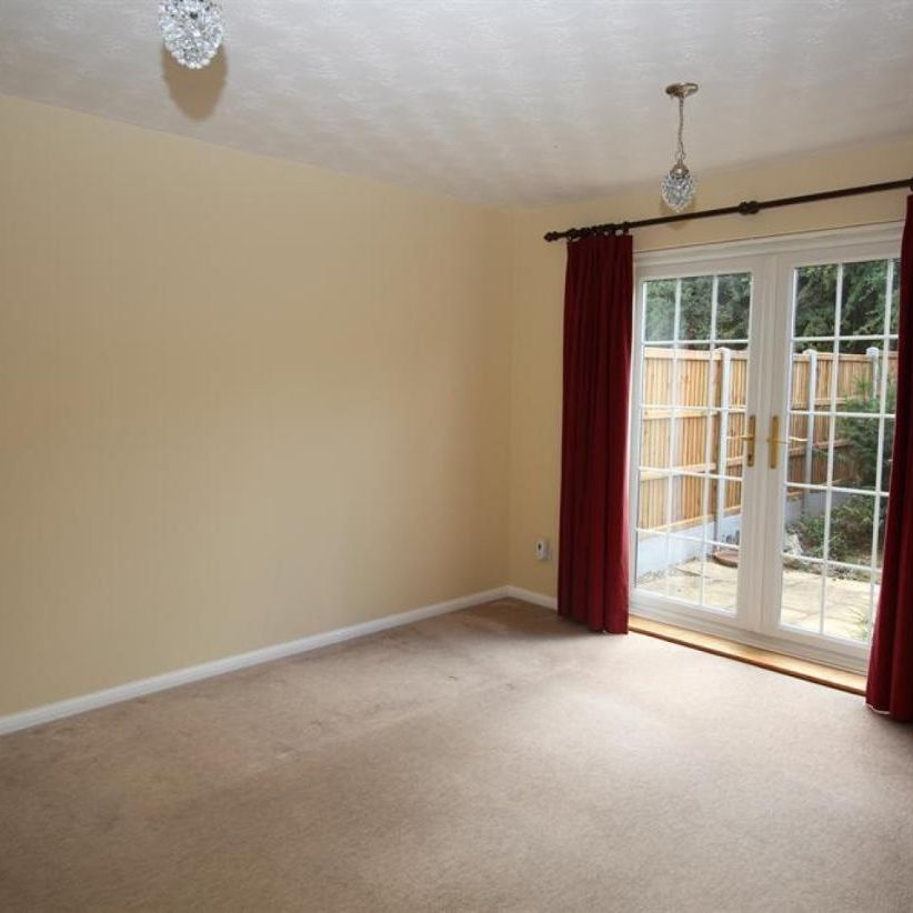 Chepstow Close, Stevenage, SG1 - Photo 1