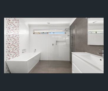 16 Victory Avenue, Alfredton, Vic 3350 - Photo 4