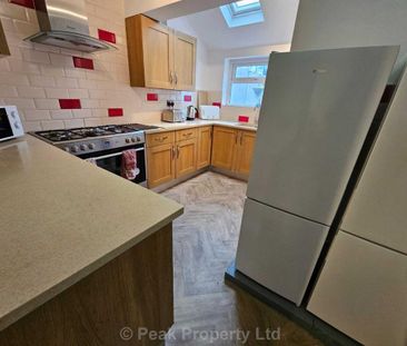 1 bedroom in a house share to rent - Photo 5