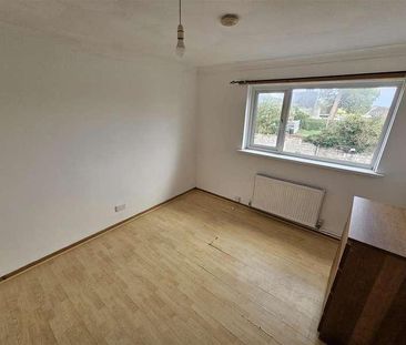 Vincent Court, Vincent Road, Lower Ely, Cardiff, CF5 - Photo 5