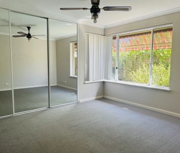 Centrally located spacious unit - Photo 5