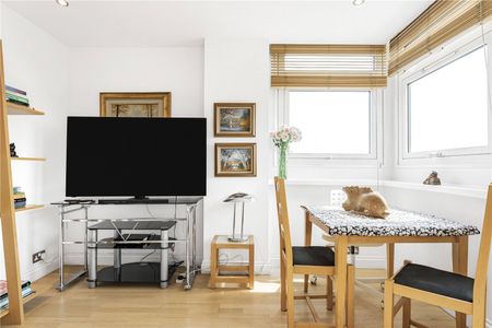 Kemp House, Berwick Street, London, W1F 0QT - Photo 3