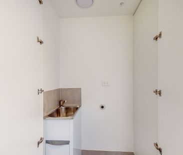 211B/72 Ascot Vale Road, Flemington VIC 3031 - Apartment For Rent |... - Photo 3