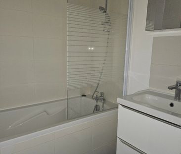 Location Appartement 1 pièce 17m² ROUBAIX 59100 - Photo 5