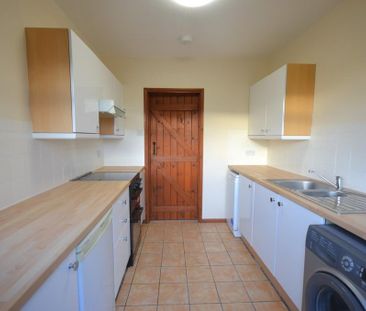 3 bedroom detached house to rent - Photo 3