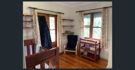 Convenience - Photo 3