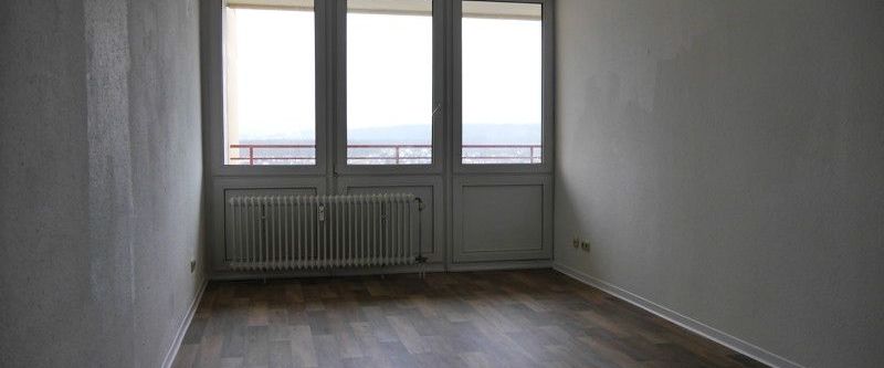 ﻿Schöne 2-Zimmer-Wohnung mit Balkon in Maintal-Bischofsheim zu vermieten - Photo 1