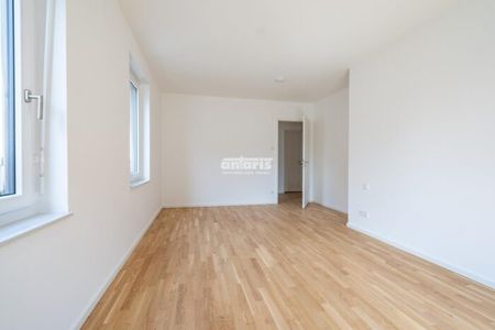 ** AUFGEPASST! Moderne 3-Raum-Wohnung, LOGGIA, EBK, Gäste-WC, Zentrum! ** - Foto 5