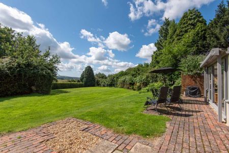 3 bedroom detached house to rent - Photo 3