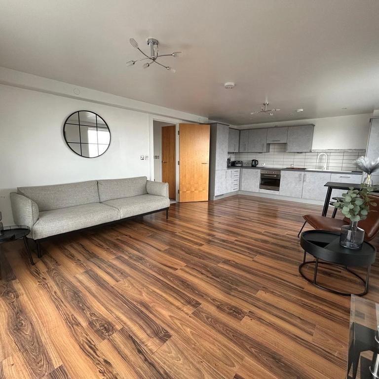 2 bedroom apartment to rent - Photo 1