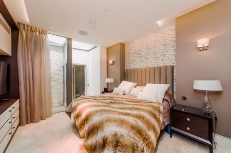 5 Bed 5 Bath, Flat A, 57 - Photo 5