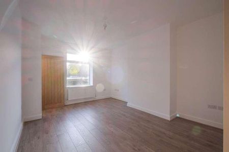 Green Street, Meltham, HD9 - Photo 3