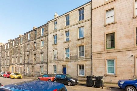 West Montgomery Place, Hillside, Edinburgh, EH7 - Photo 3