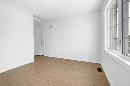 For Lease - 51 Albert Lewis Street, Markham, Ontario - Photo 2