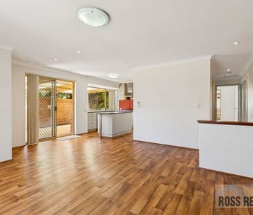 3-Bedroom Home in Morley! - Photo 2