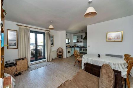 St Christophers Court, Maritime Quarter, Swansea, SA1 - Photo 5