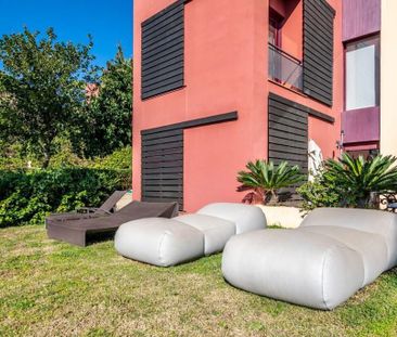 3 bedroom luxury Townhouse for rent in Estepona, Spain - Photo 3