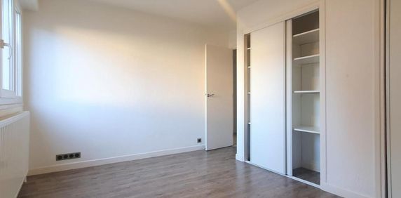 Location Appartement 3 pièces 68m² ROANNE 42300 - Photo 2
