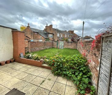 2 bedroom terraced house to rent - Photo 5
