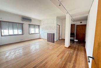 Apartamento T3 em Lisboa