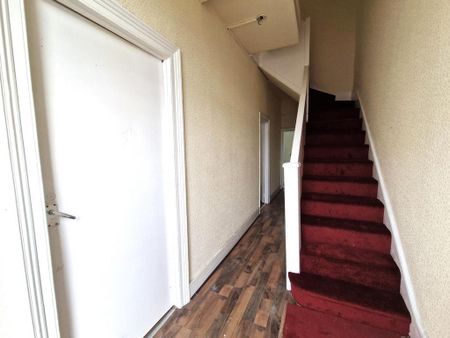 3 bedroom terraced house to rent - Photo 4