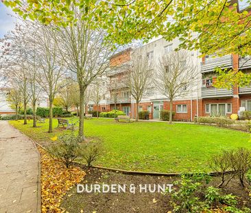 Cannock Court, Hawker Place, Walthamstow - Photo 1