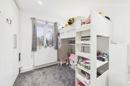 2 bedroom semi-detached house to rent - Photo 4