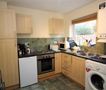 2 bedroom Student Terraced House to rent in Windmill Court, Newcast... - Photo 6