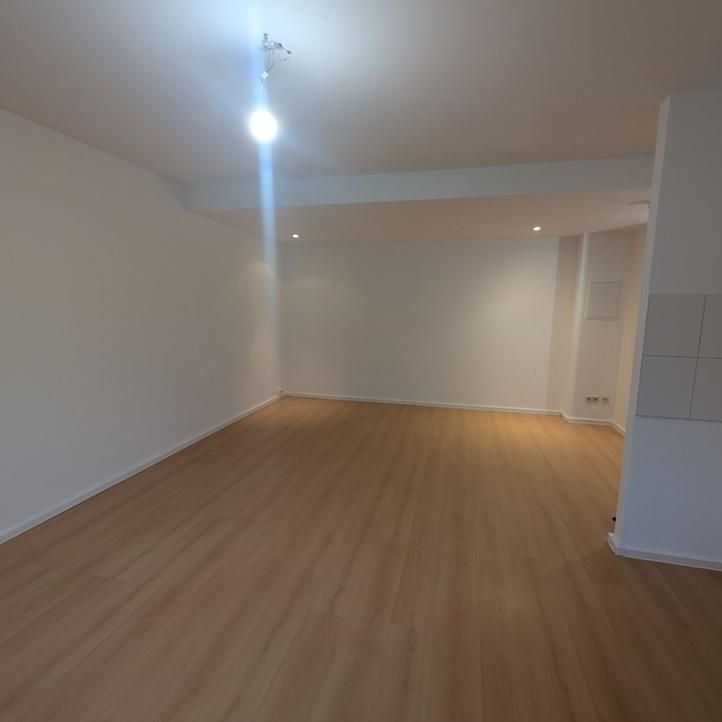 Praktische Singlewohnung im Souterrain* Auf Wunsch mit Stellplatz - Photo 1