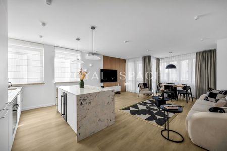 Stylowy i funkcjonalny apartament w centrum - Photo 2