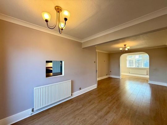3 bedroom terraced house to rent - Photo 1