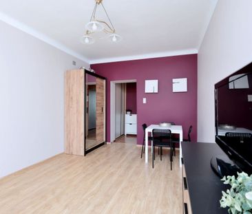 Warszawa, Praga-Południe, Warszawa, Praga-Południe, Aleja Jerzego W... - Photo 3