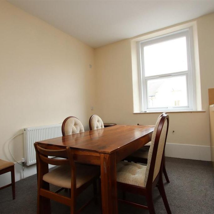 7 bedroom house to rent - Photo 1