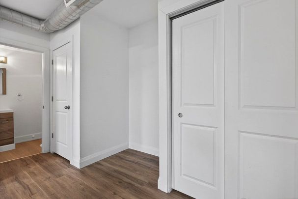For Lease - 433 Barton Street Unit# 202, Hamilton, Ontario - Photo 1