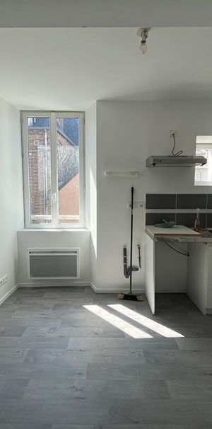 Location Appartement 1 pièce 25m² - Photo 1