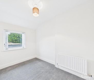 15 Glenside Parade, Belfast, BT14 8AH - Photo 2