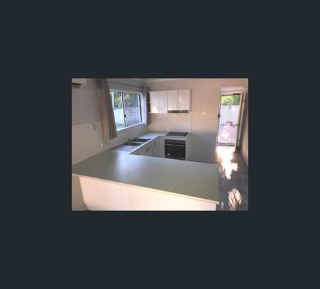 3/19 Soule Street, Hermit Park, Qld 4812 - Photo 3