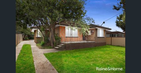 Charming Bedroom in St Albans | Shared Accommodation - Photo 5