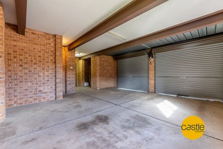 Lovely Family Home - Photo 2